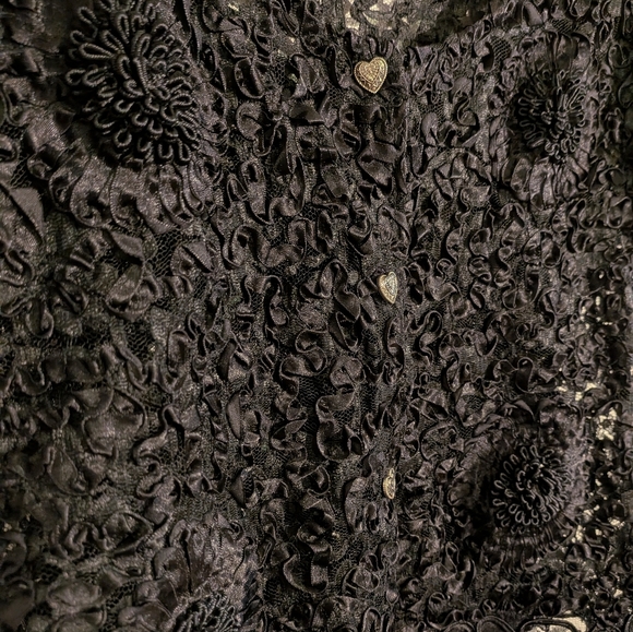 VINTAGE textured lace mesh top - size small - Picture 2 of 7